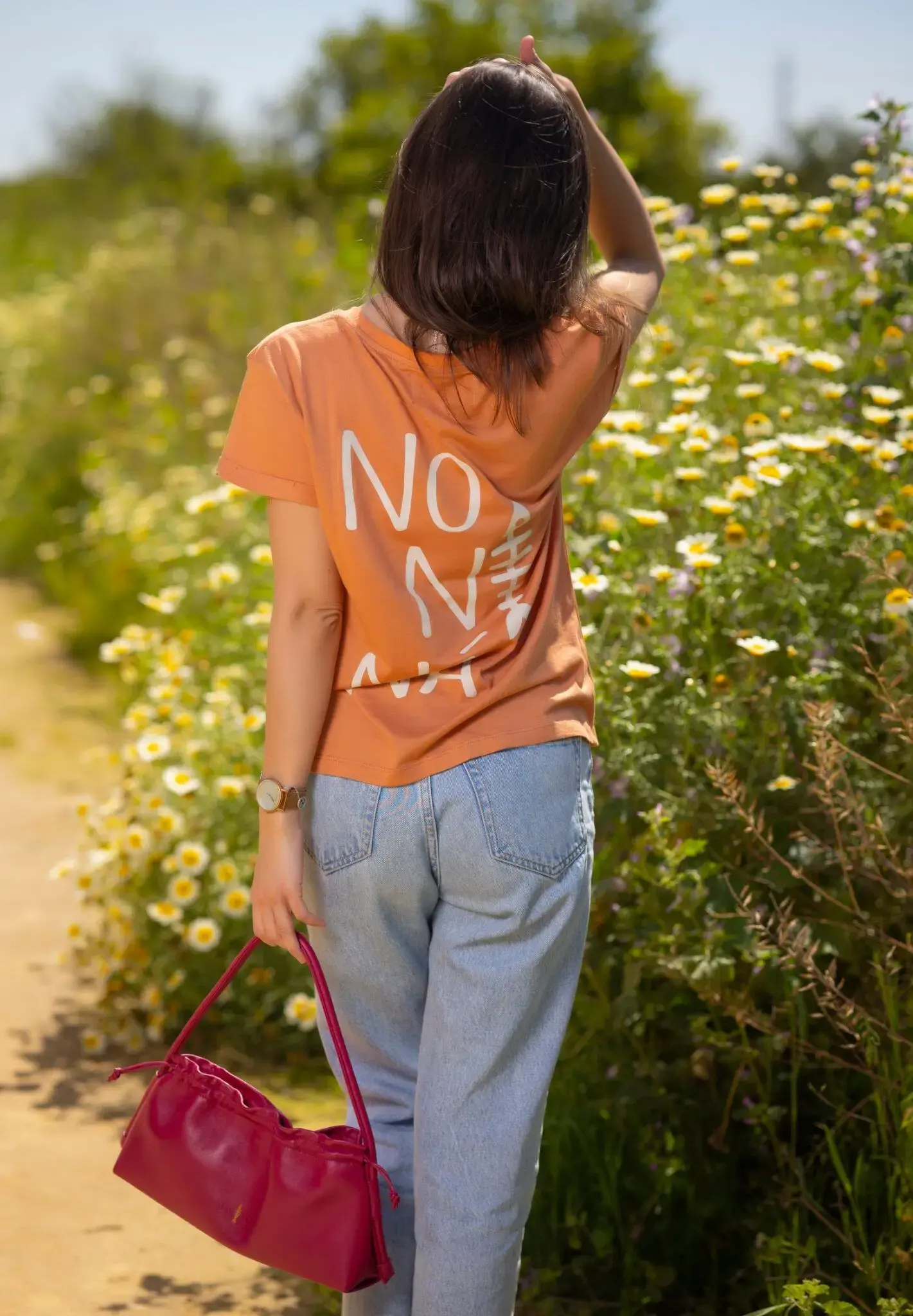 Camiseta No-Ni-Ná